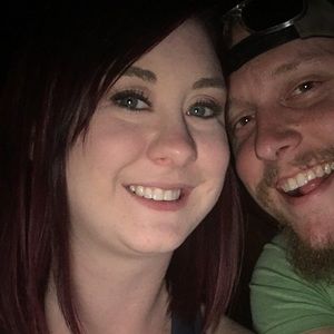 Meet your Posher, Larra